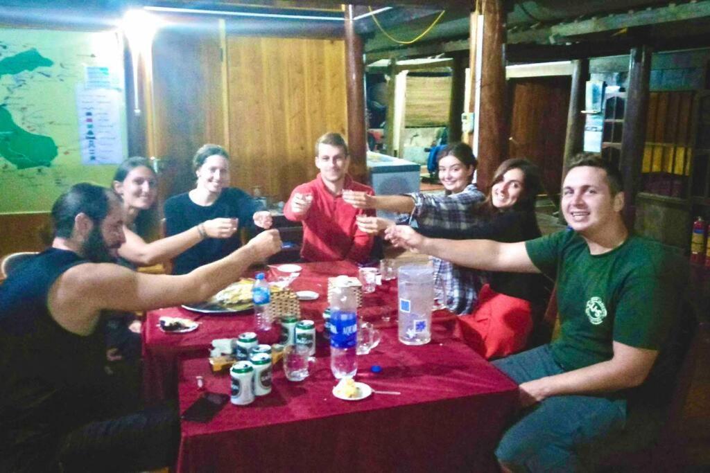 Ba Be Lake-Huyen Hao Homestay Kültér fotó